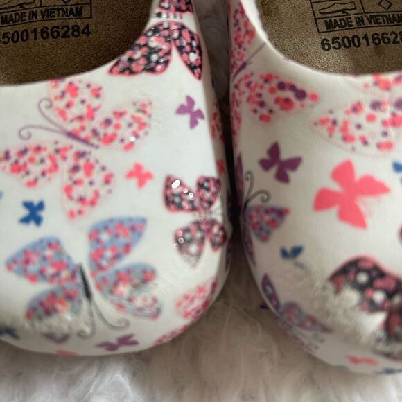 Bioline girls multi color butterflies prints clogs EUR Size 33 US youth 1.5 - Picture 6 of 9